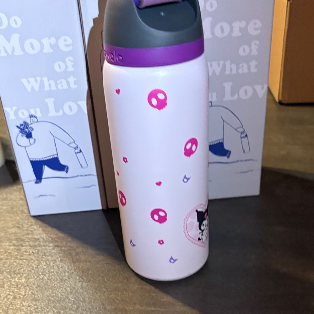 Owala 💜Leak-Proof Straw Bottle – Pink & Purple - Picture 11 of 11